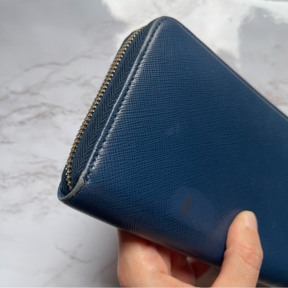 PRADA Saffiano Leather Navy Blue Large Zip Around Wallet Zippy Gold Logo - Picture 6 of 11